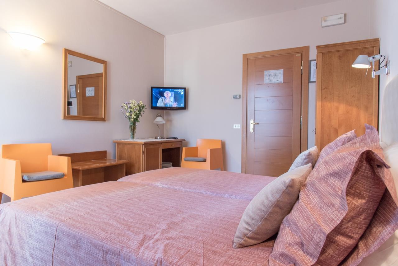 Hotel Antica Stallera Cannobio Eksteriør billede